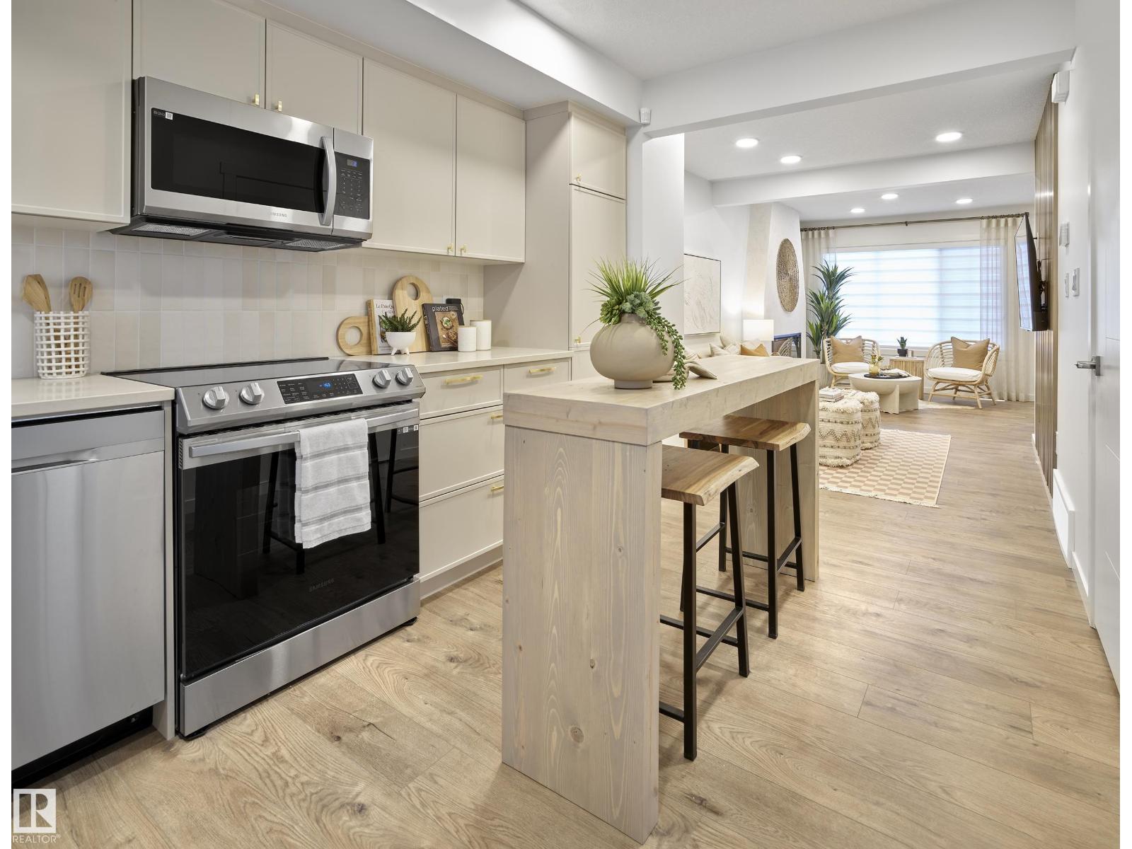 Additional image 4 of 4350 Kinglet Drive NW, Edmonton, AB, T5S0T1