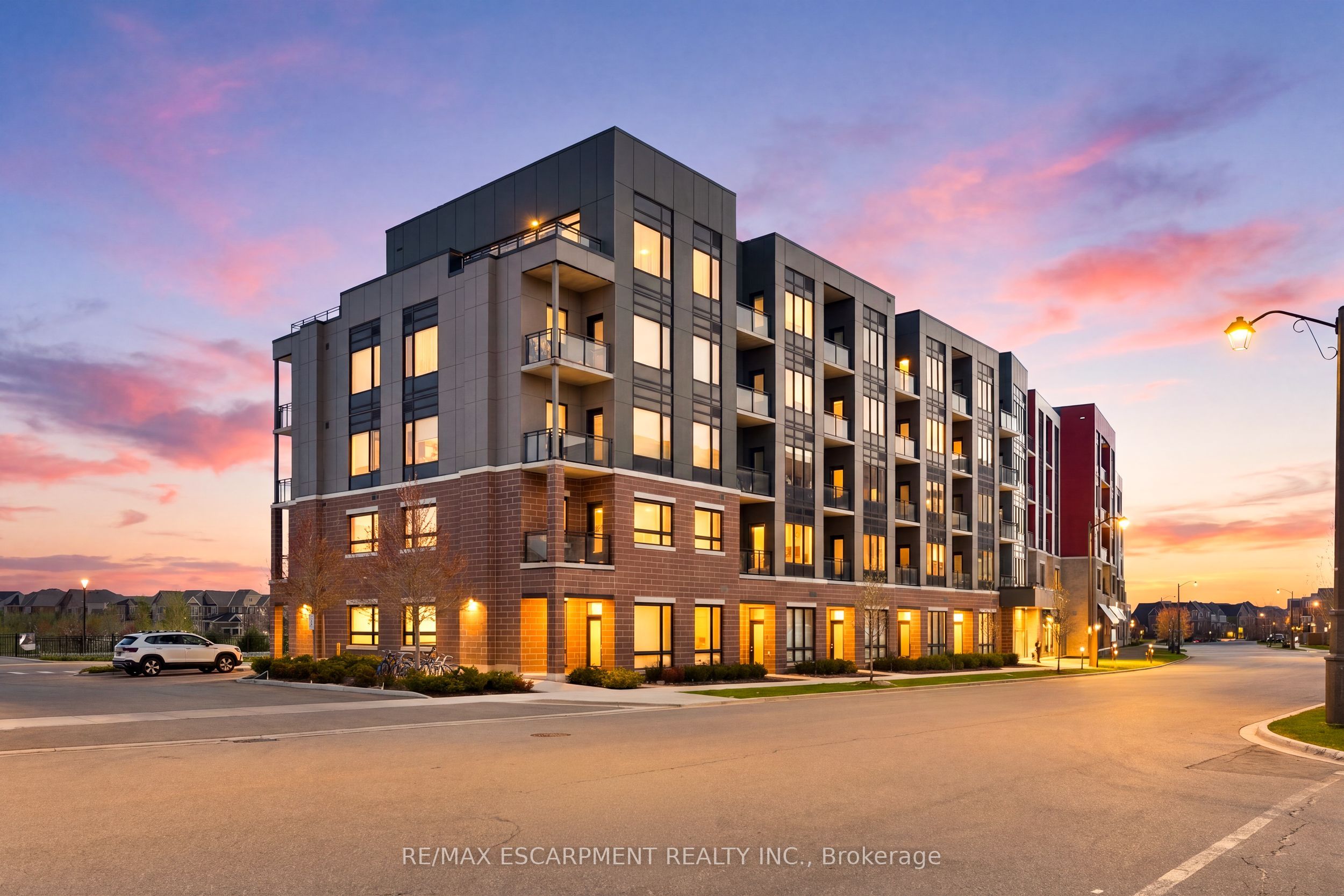 407-3265 Carding Mill Trail, Oakville, ON, L6M 0W6