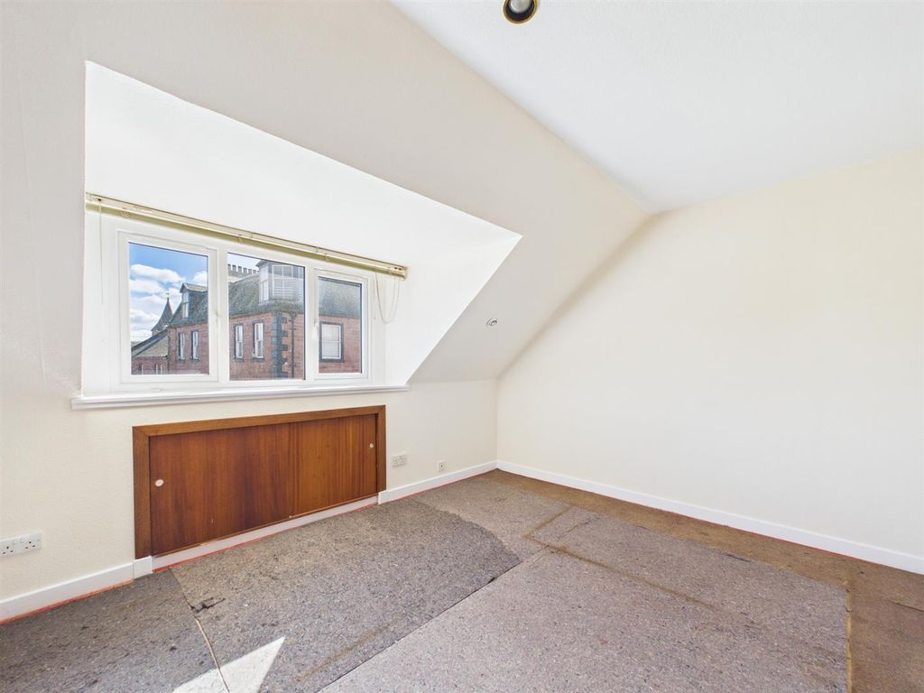 Additional image 6 of 2 bed flat for saleFlat 1R, The Cross, Coupar Angus PH13