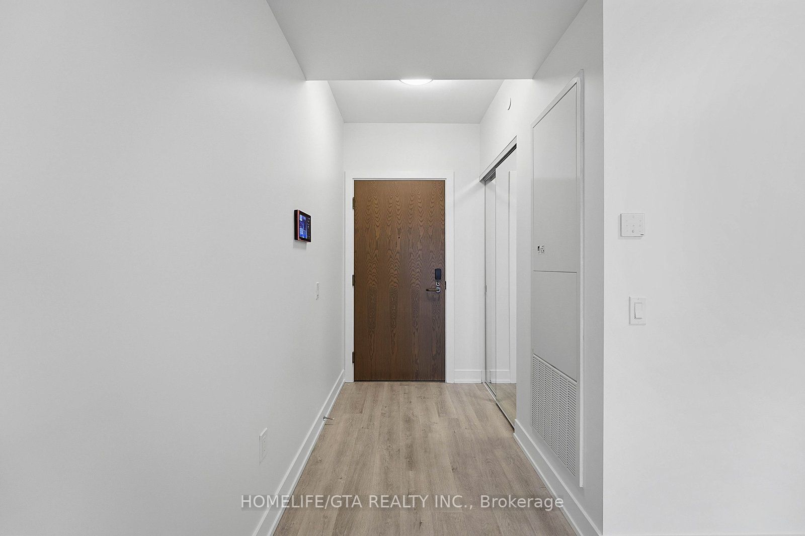 Additional image 6 of 939-20 Inn On The Park Drive, Toronto, ON, M3C 0P8