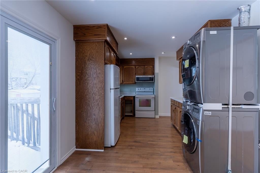 Additional image 6 of Main-1 Eldrid Court, Grimsby, ON, L3M 1Z1