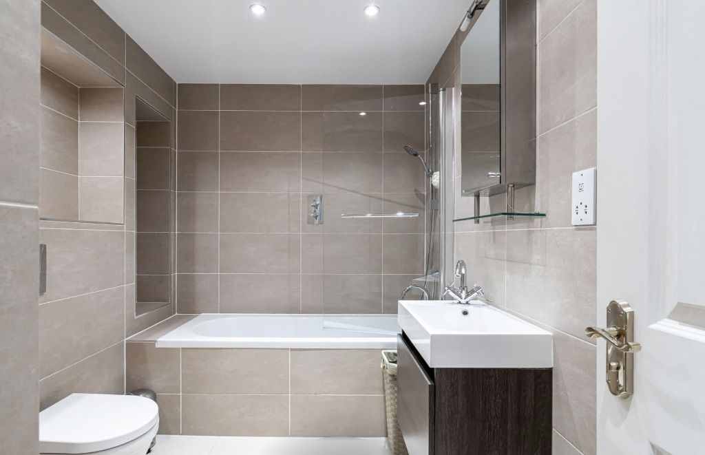 Additional image 10 of 2 bed flat to rentPalmerston Place, West End, Edinburgh EH12