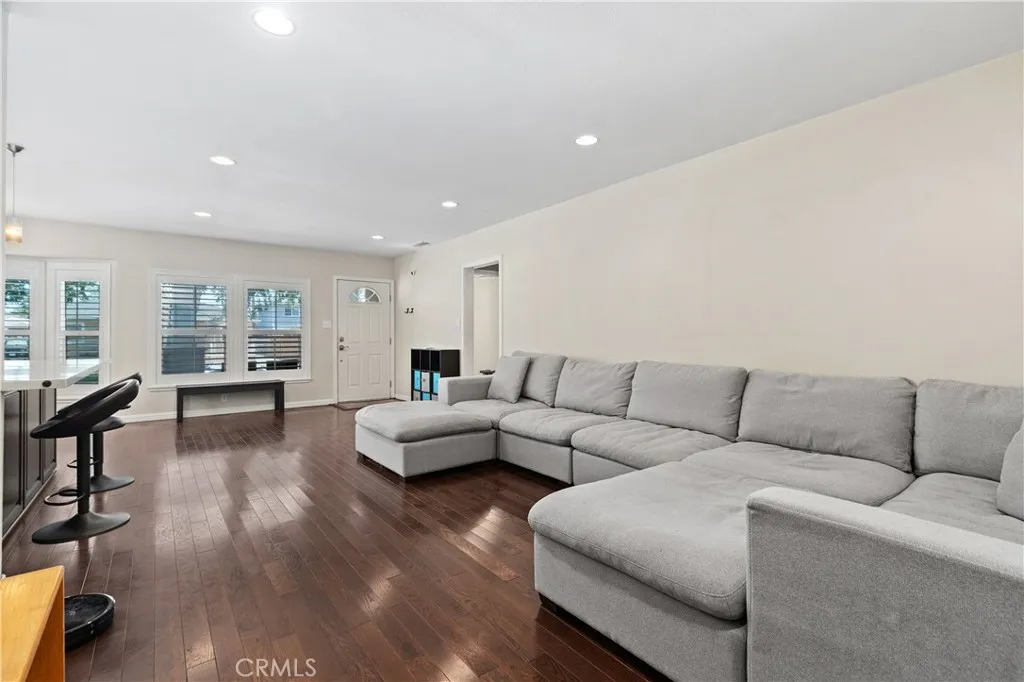 Additional image 3 of 4507 Nipomo Ave, Lakewood, CA 90713