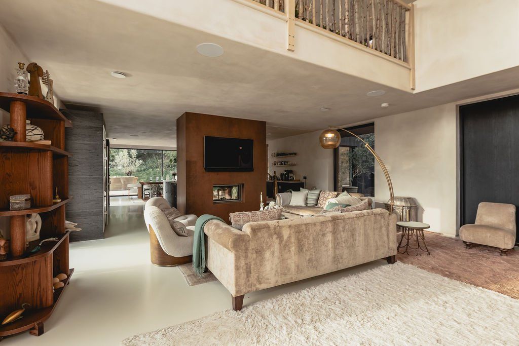 Additional image 2 of 6 bed detached house for saleSteep, Petersfield, Hampshire GU32