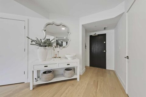 Additional image 8 of 902-200 La Caille Place SW, Calgary, AB, T2P 5E2