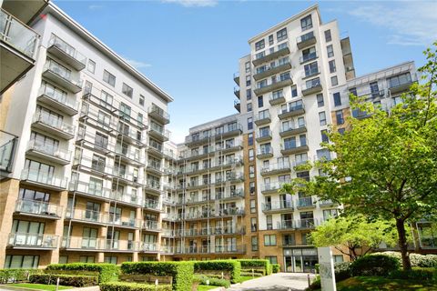 Seven Sea Gardens, London, London E3
