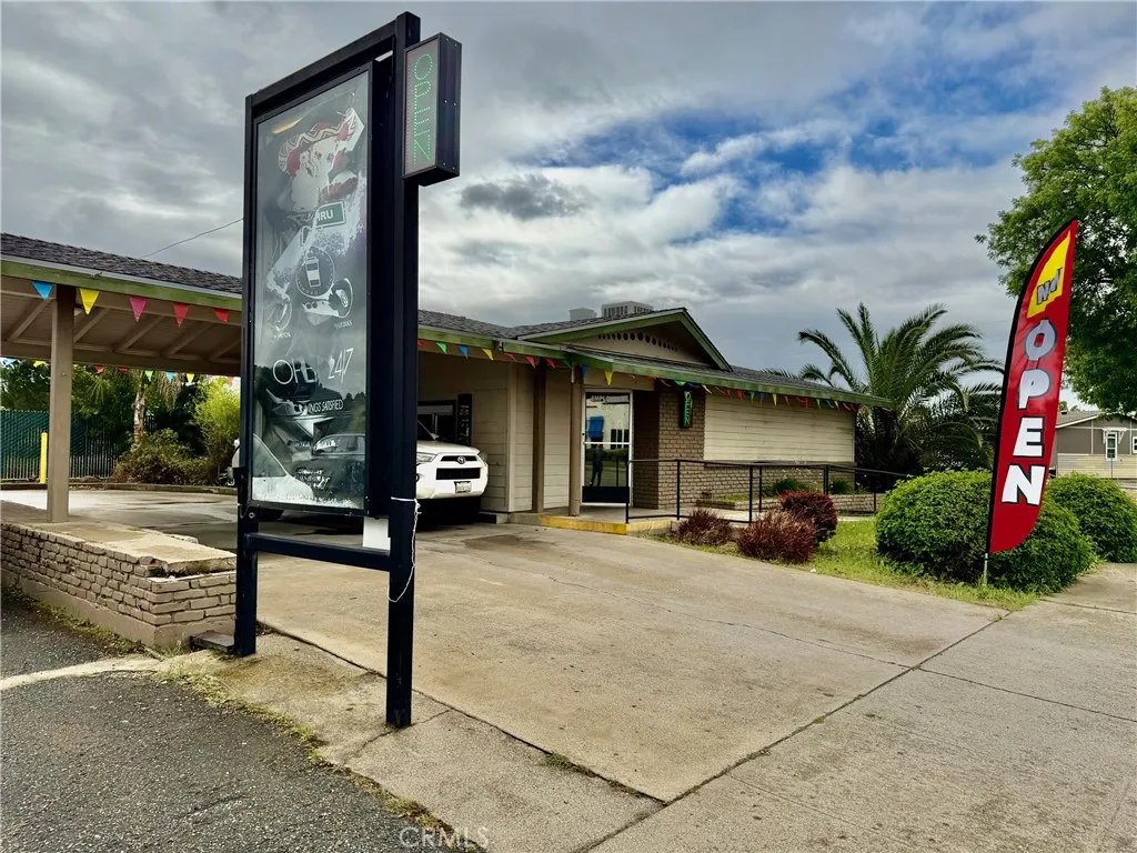 Additional image 3 of 2161 Feather River Blvd, Oroville, CA 95965