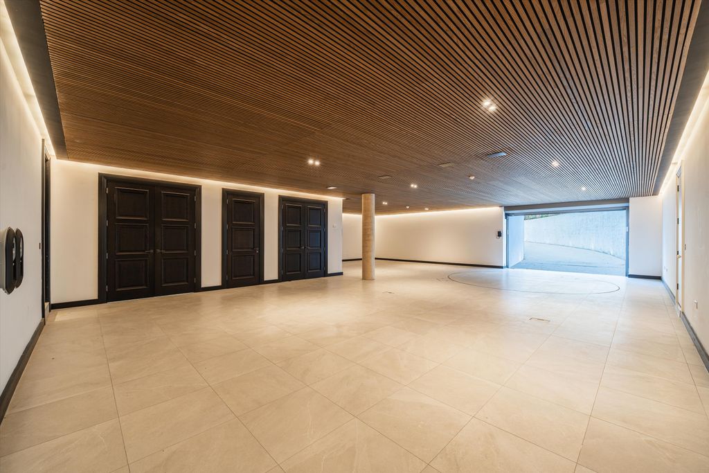 Additional image 25 of 6 bed detached house for saleWentworth Drive, Virginia Water, Surrey GU25