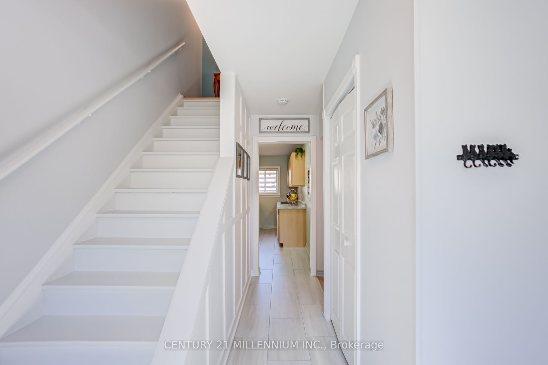 17-17 Craigleigh Crescent, Brampton, ON, L6T 2E3 photo 4