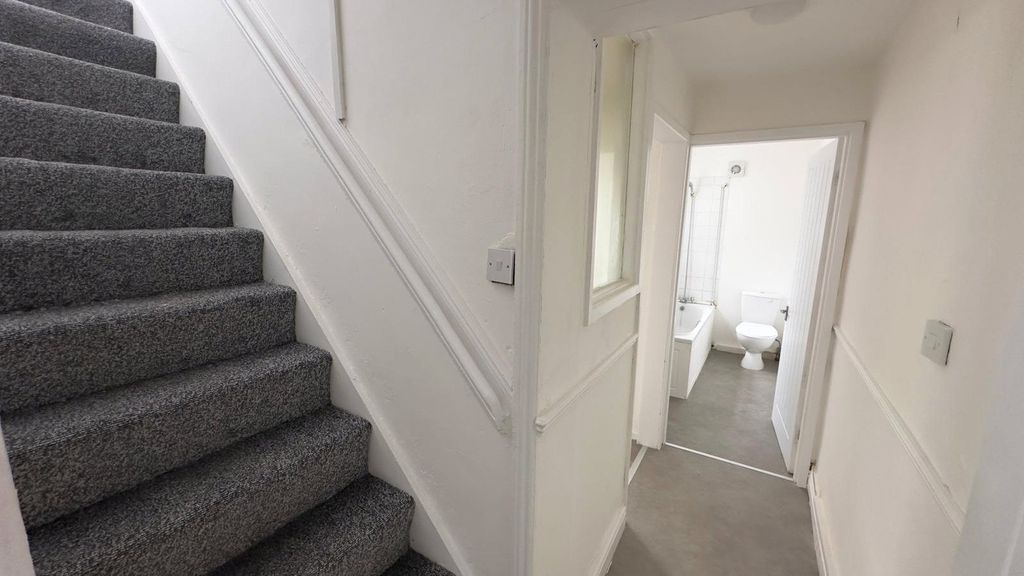Additional image 5 of 2 bed terraced house to rentStephen Street, Hartlepool, Durham TS26