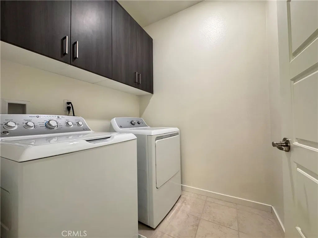 Additional image 41 of 179 Cadence, Irvine, CA 92618