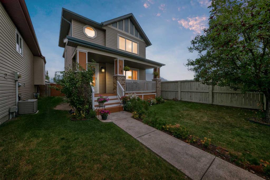 Additional image 3 of 198 Copperfield Gardens SE, Calgary, AB, T2Z 4C2