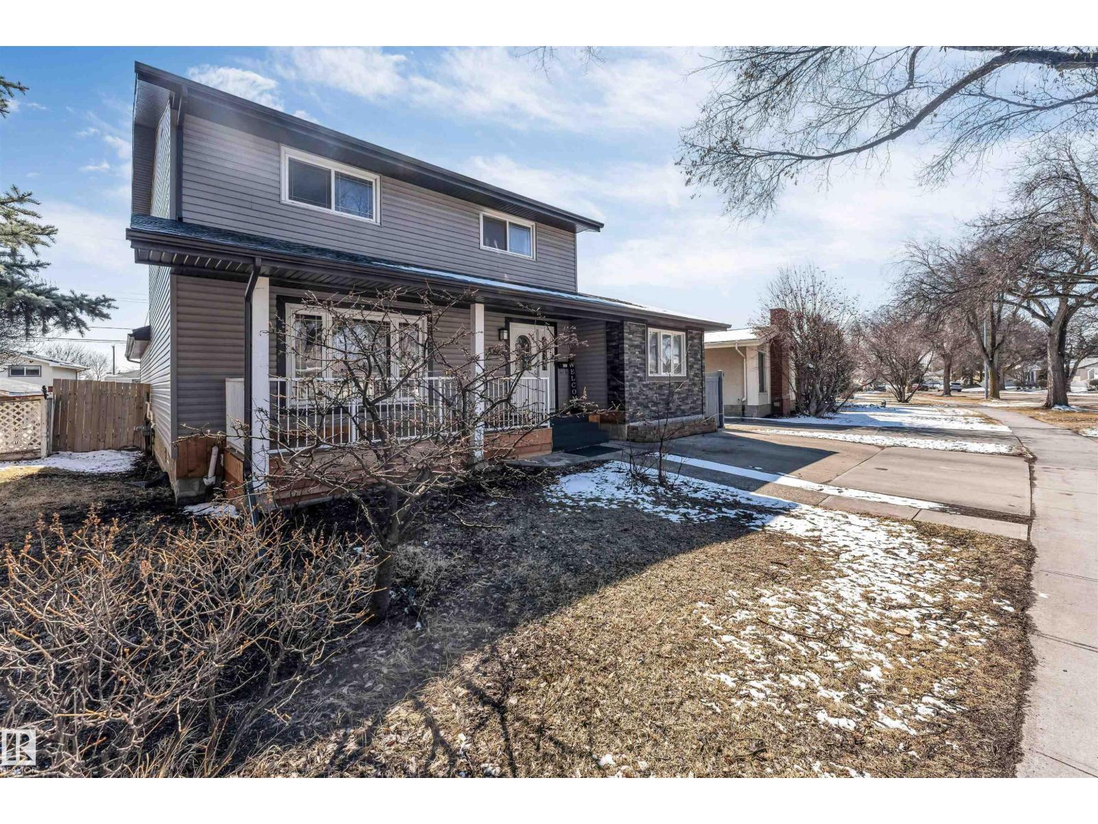Additional image 2 of 9217 168 Street NW, Edmonton, AB, T5R2V8
