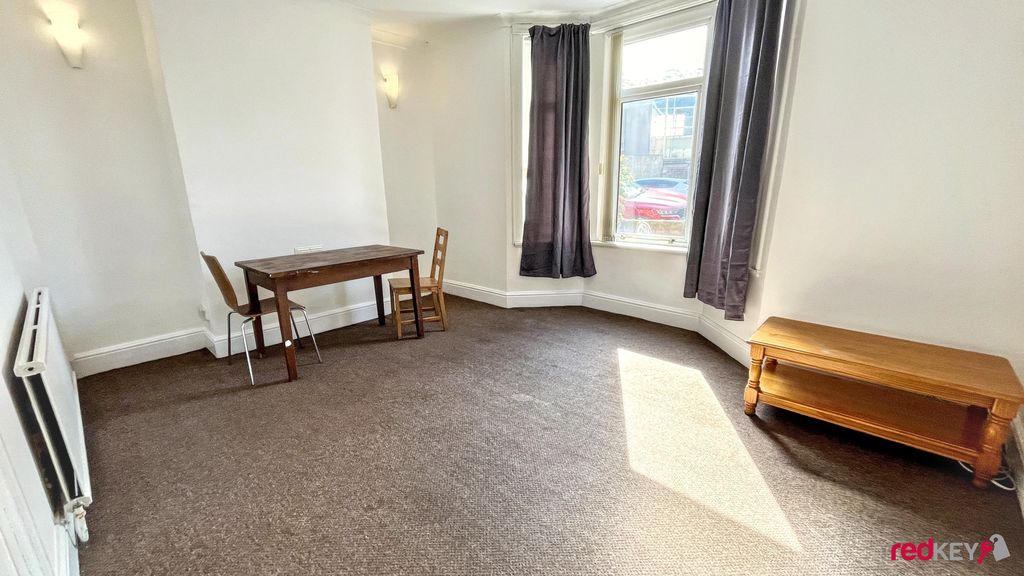 Additional image 2 of 3 bed end terrace house to rentGrafton Road, Newport NP19
