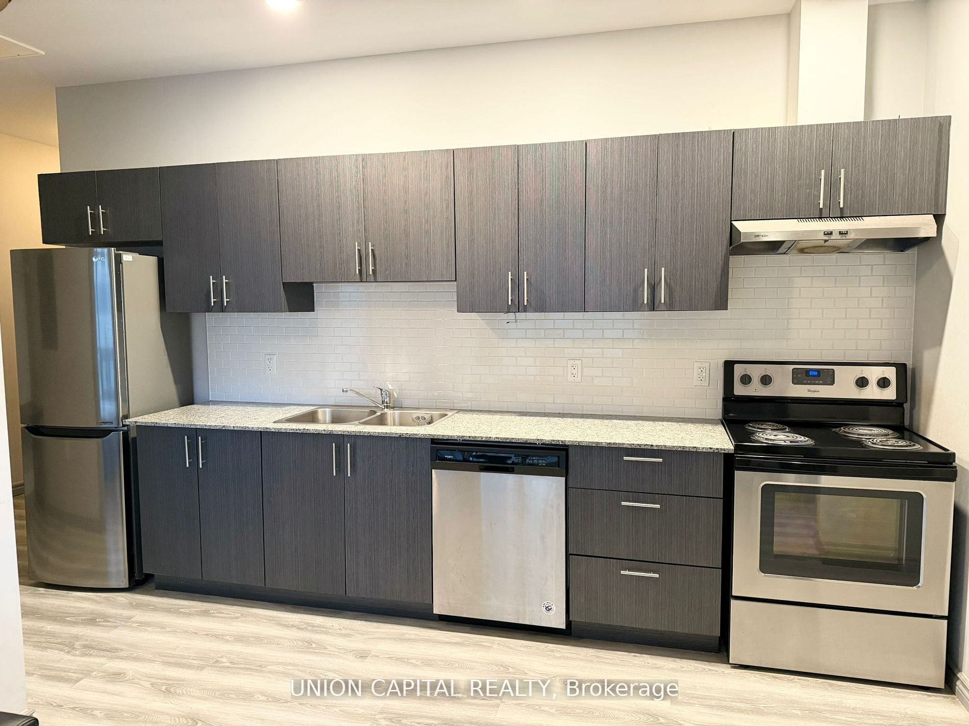 Additional image 2 of F101-275 Larch Street, Waterloo, ON, N2L 0J3
