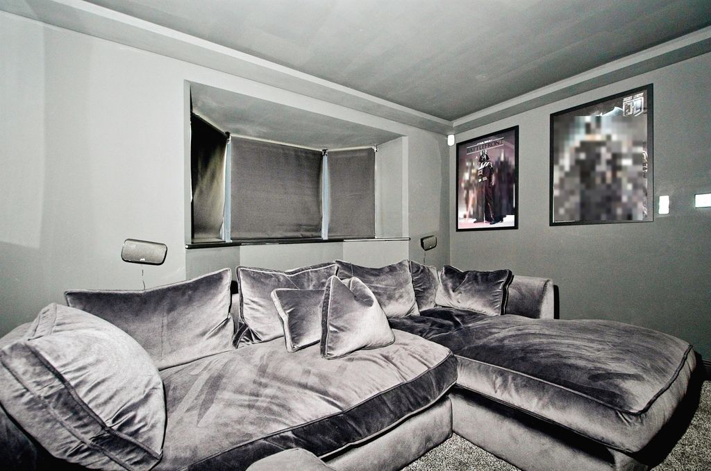 Additional image 10 of 4 bed property to rentBlacksmiths Way, Newport NP10