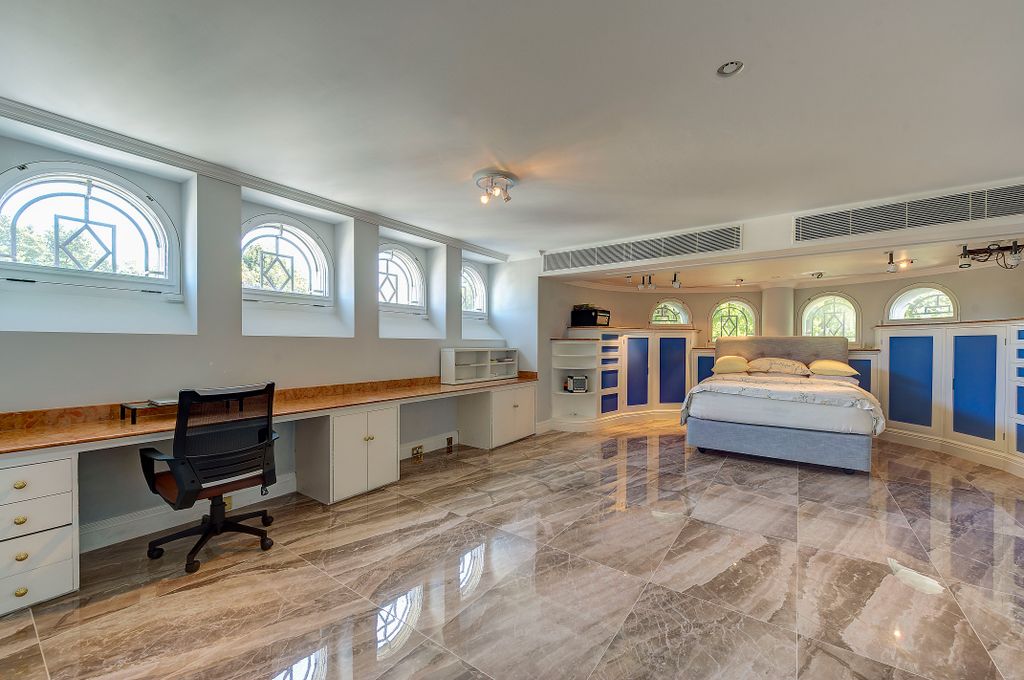 Additional image 10 of 7 bed detached house for salePembroke Gardens, London W8