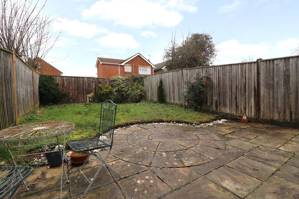 Additional image 11 of 3 bed semi-detached house for saleLower St. Helens Road, Hedge End SO30