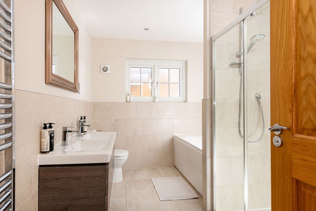 Additional image 32 of 6 bed detached house for saleEarls Farm Way, Towcester NN12