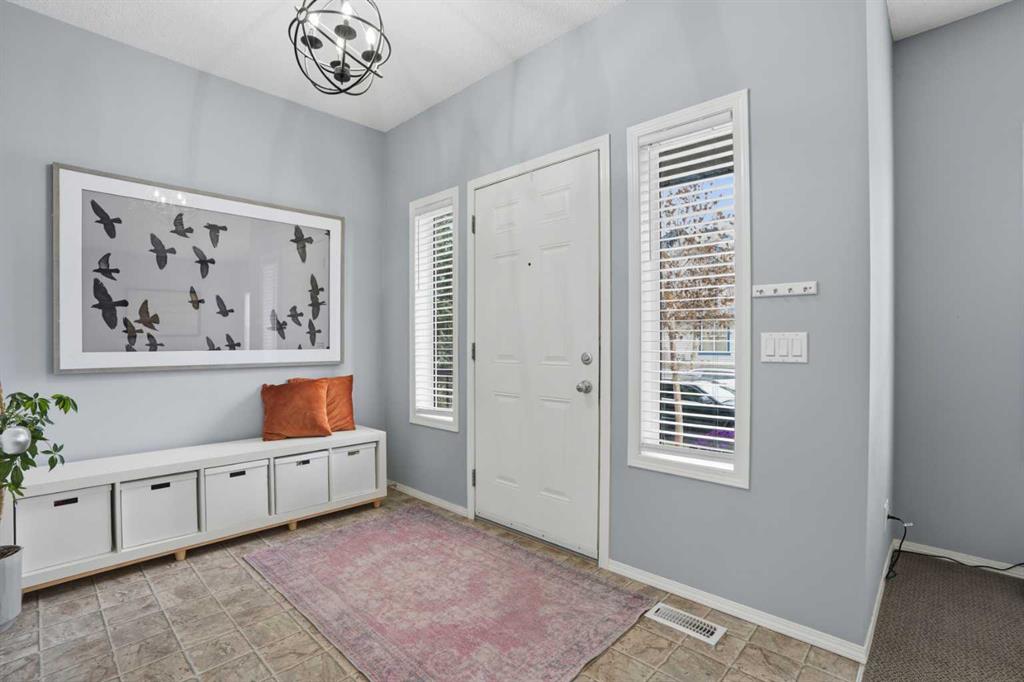 Additional image 3 of 4432 Elgin Avenue SE, Calgary, AB, T2Z4V8