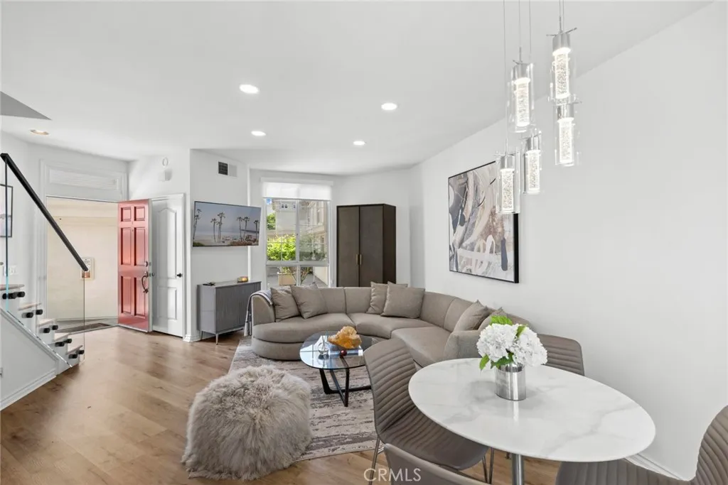 Additional image 6 of 2101 E 15th St Unit 9, Newport Beach, CA 92663