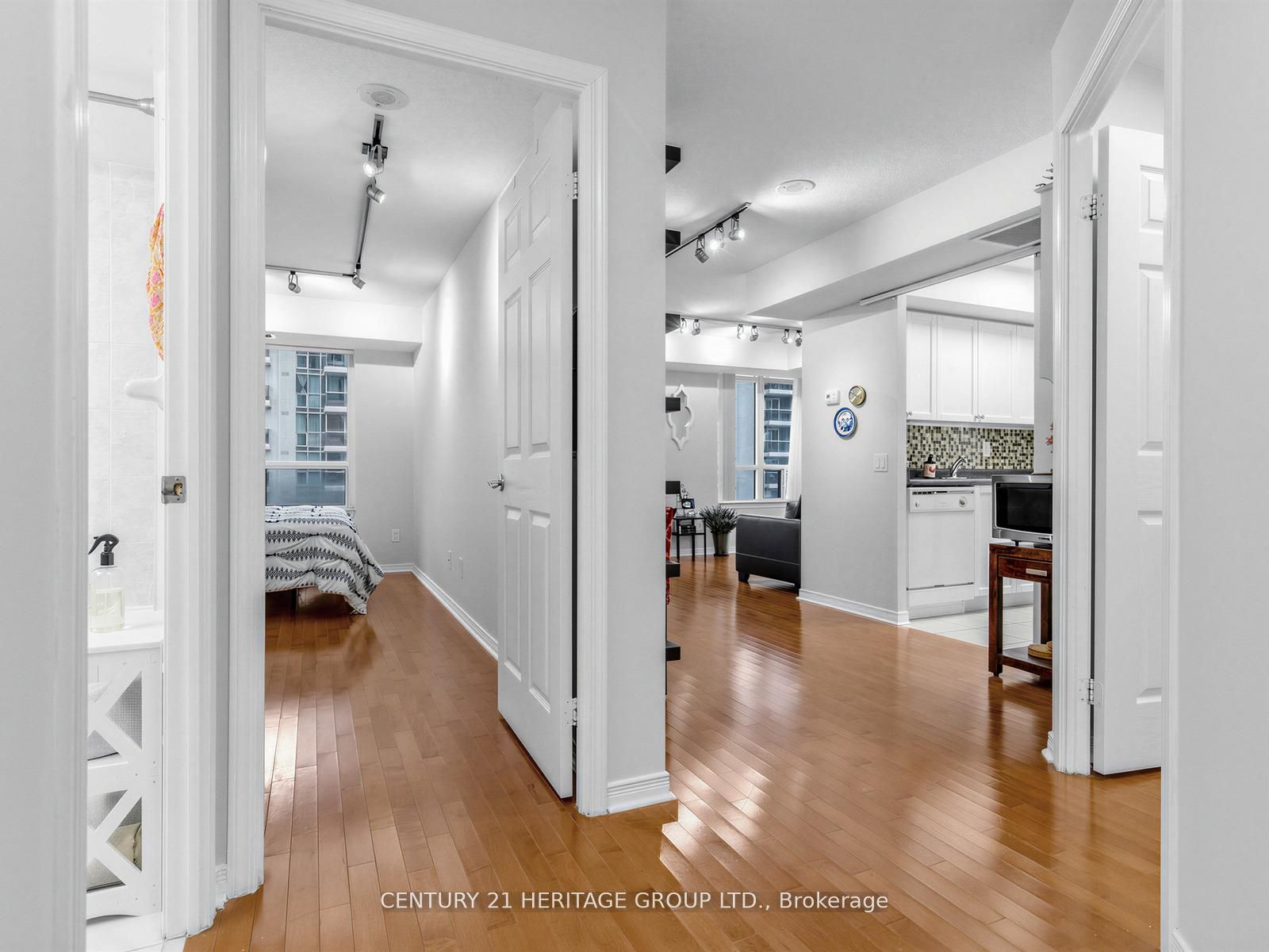 Additional image 2 of 815-155 Beecroft Road, Toronto, ON, M2N 7C6