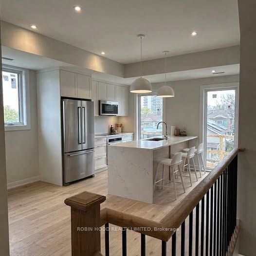 Additional image 2 of 2-553 Hughson Street N, Hamilton, ON, L8L 4P1