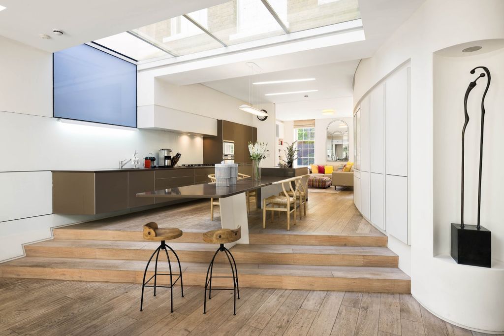 Additional image 6 of 7 bed terraced house for saleIlchester Place, London W14