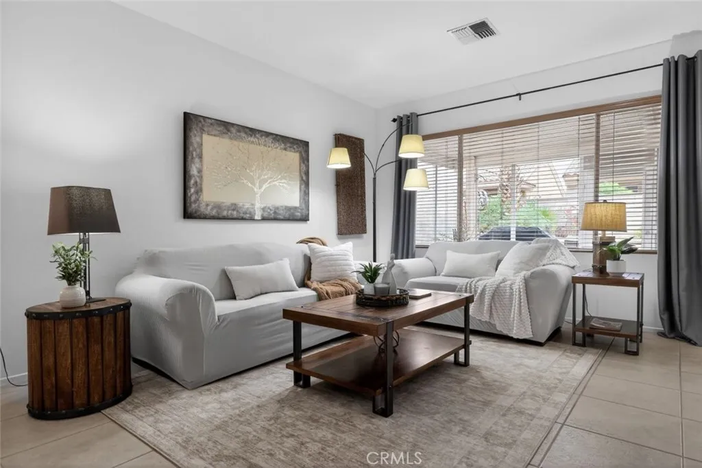 37498 Medjool Ave, Palm Desert, CA 92211 photo 4