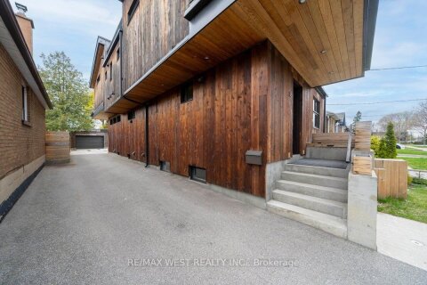 Additional image 8 of 38 Smithfield Drive, Toronto, ON, M8Y 3M2