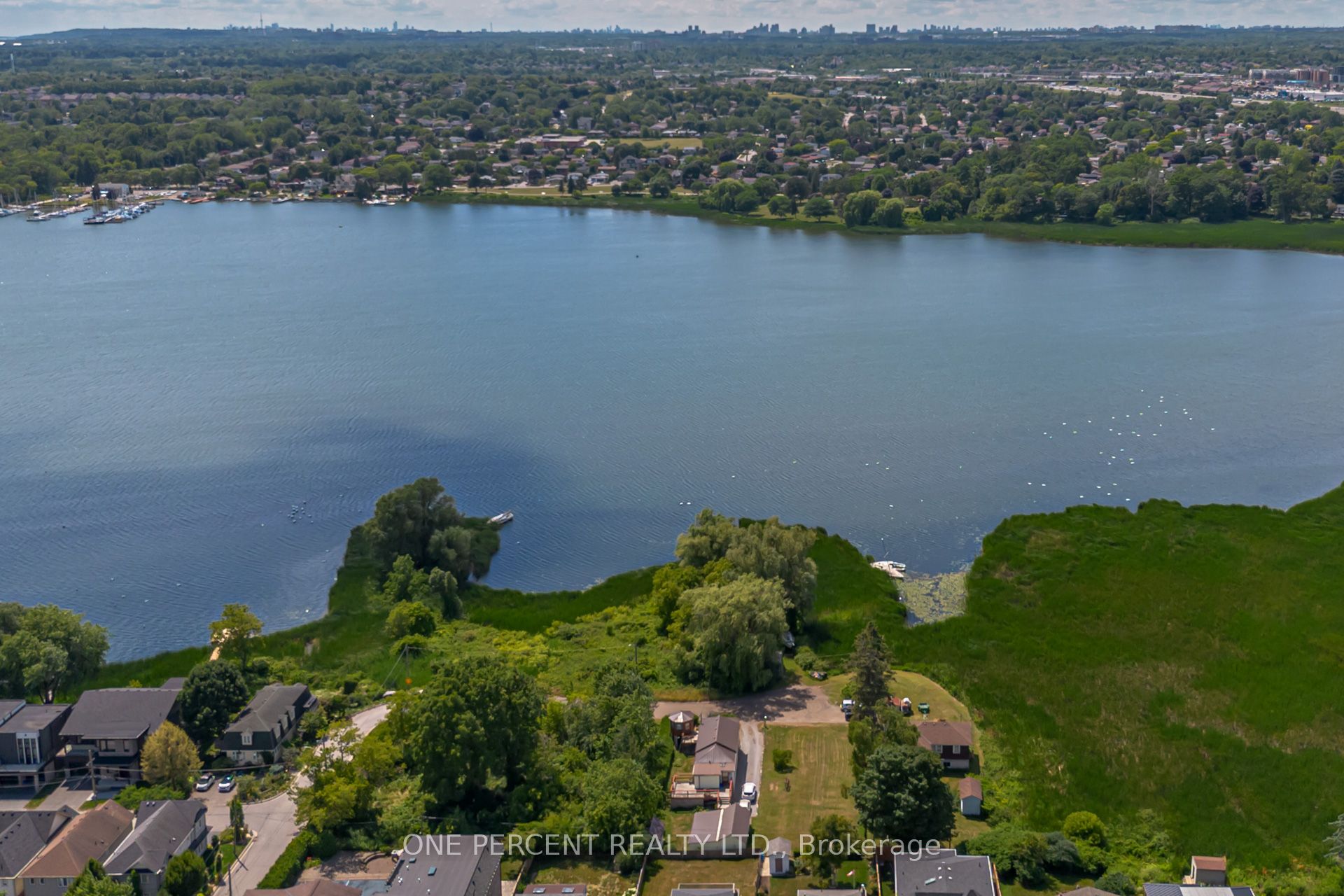 Additional image 5 of 809 St. Martins Drive, Pickering, ON, L1W 1N1