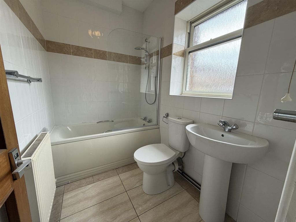 Additional image 12 of 2 bed flat for saleMillburn Avenue, Dumfries DG1