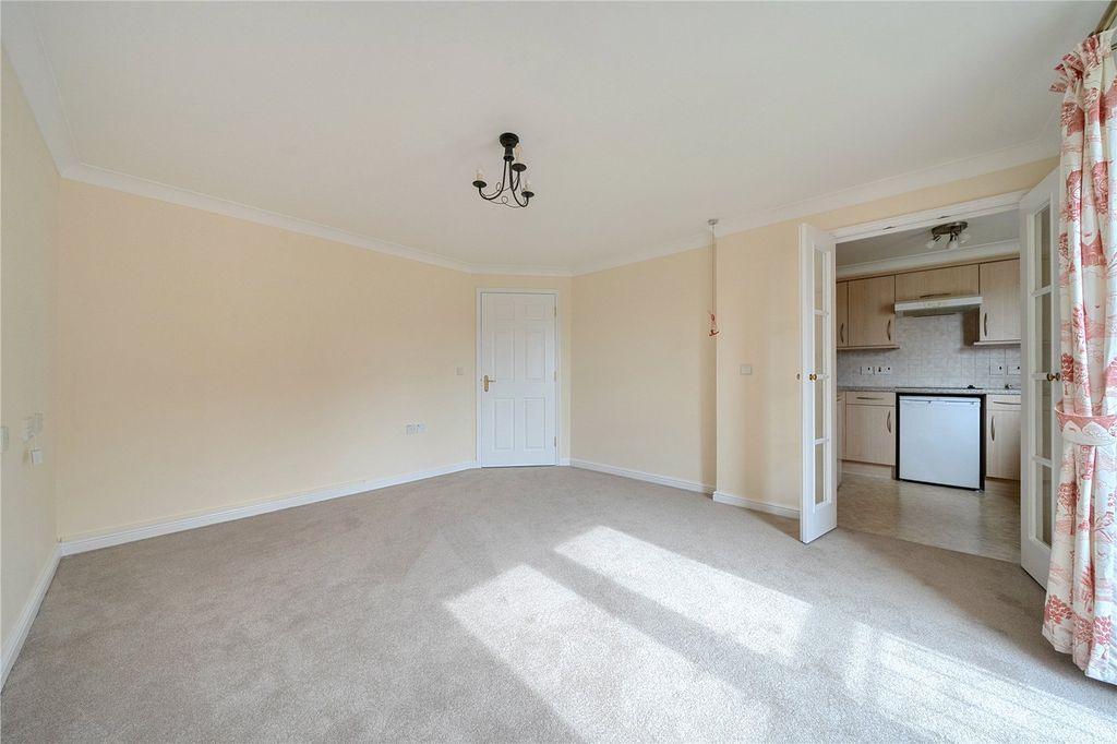 Additional image 9 of 1 bed flat for saleGwenllian Morgan Court, Heol Gouesnou, Brecon, Powys LD3