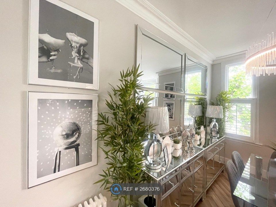 Additional image 10 of 2 bed flat to rentClarendon Avenue, Leamington Spa CV32