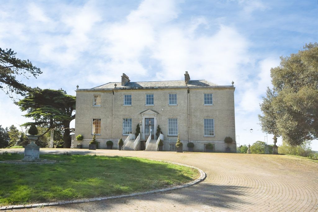 Additional image 20 of 8 bed detached house for saleChurch Road, Hatfield Peverel, Chelmsford CM3