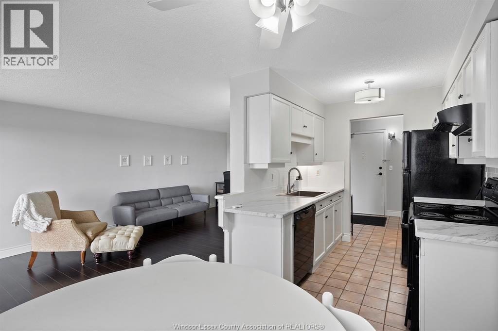 613-150 Park , Windsor, ON, N9A7A2 photo 4