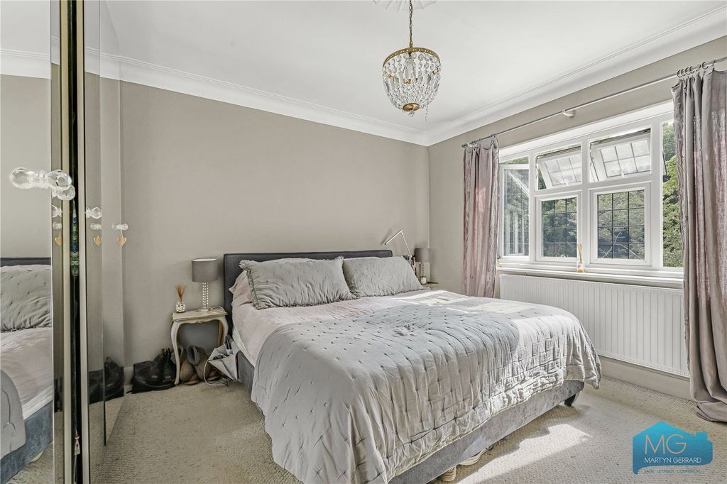 Additional image 9 of 3 bed detached house for saleHendon Wood Lane, Mill Hill, London NW7