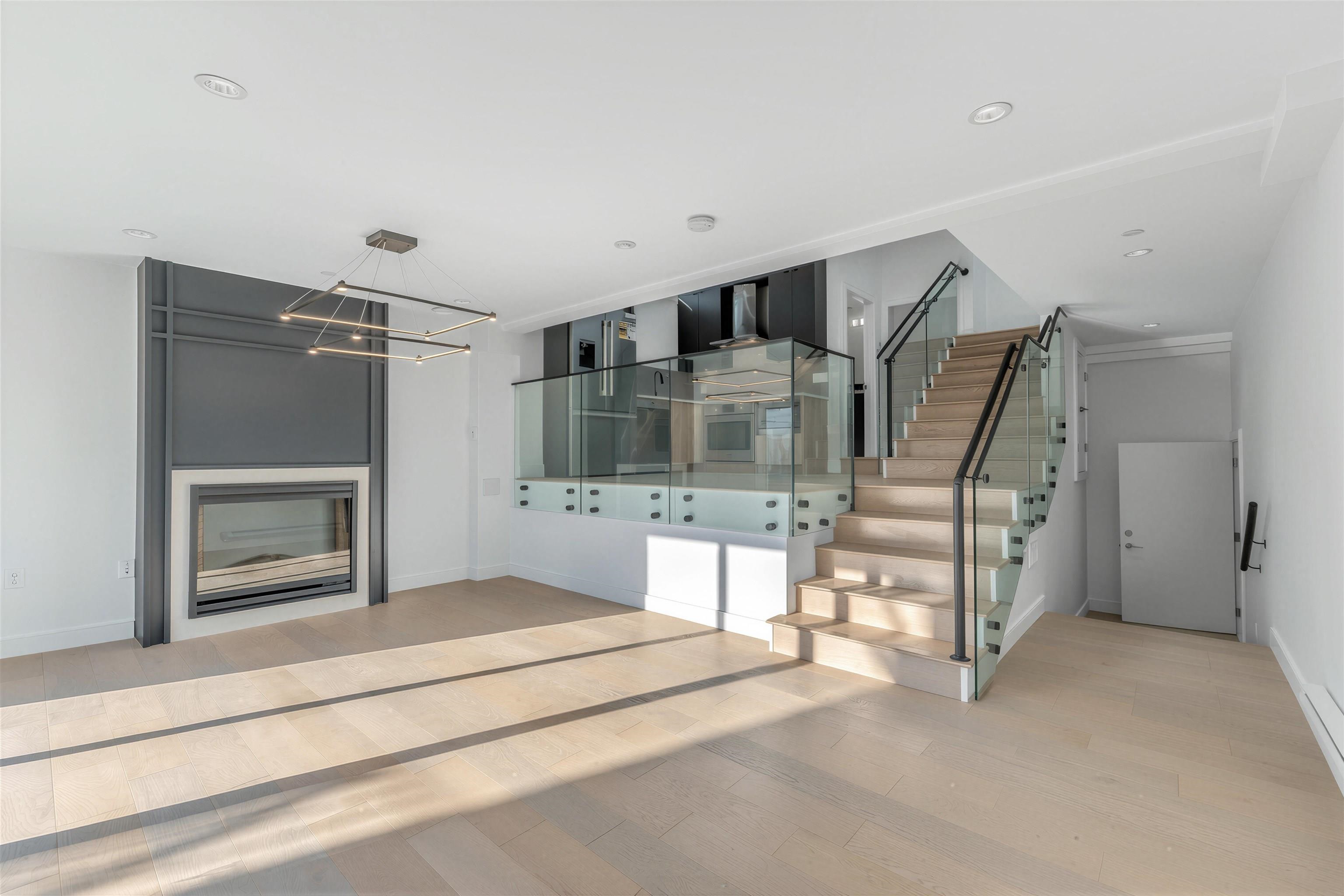 Additional image 3 of 7355 Oak Street, Vancouver, BC, V6P 1V9