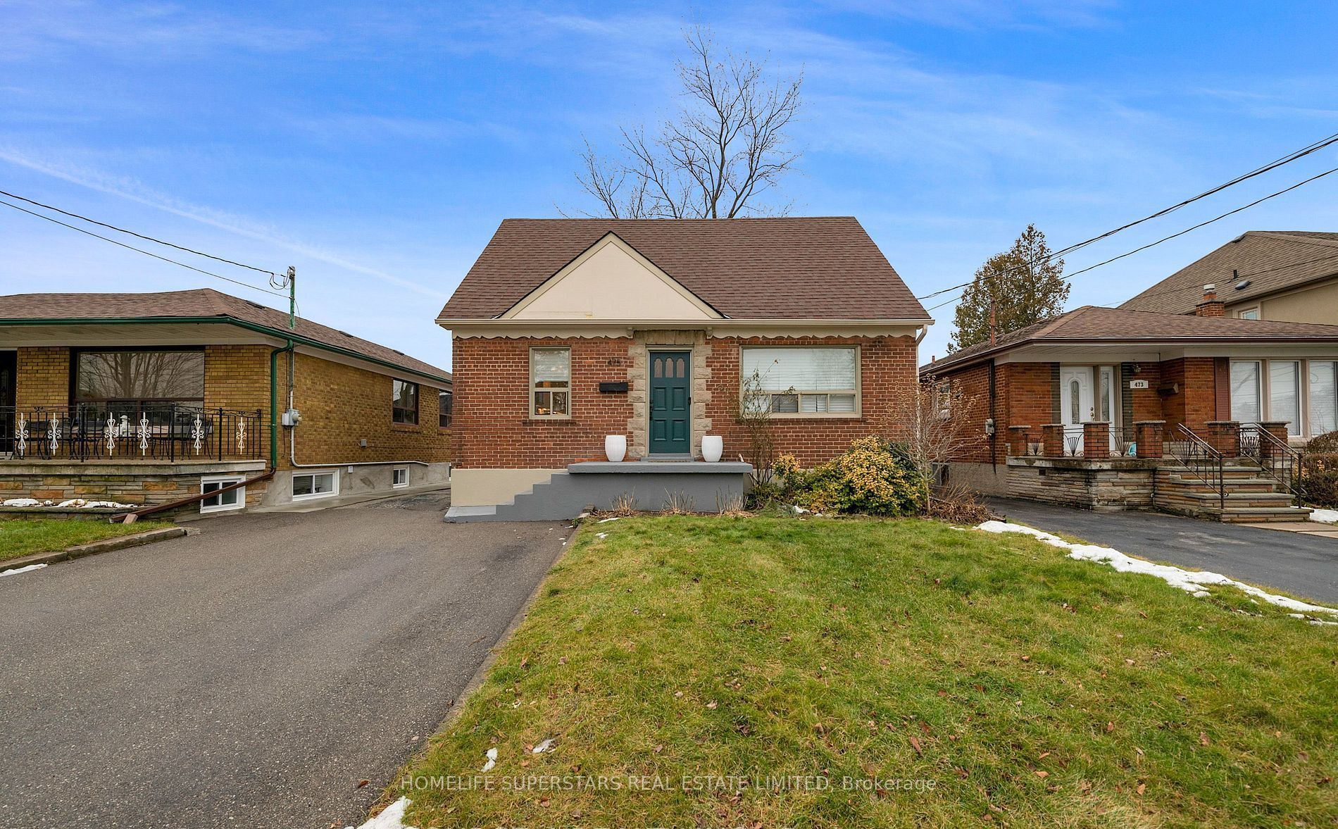 475 Maple Leaf Drive, Toronto, ON, M6L 1R1