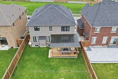Additional image 8 of 75 Bethpage Crescent, Newmarket, ON, L3X 1B8