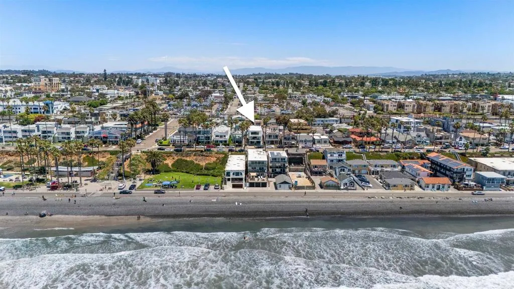 212 S Pacific Street, Oceanside, CA 92054
