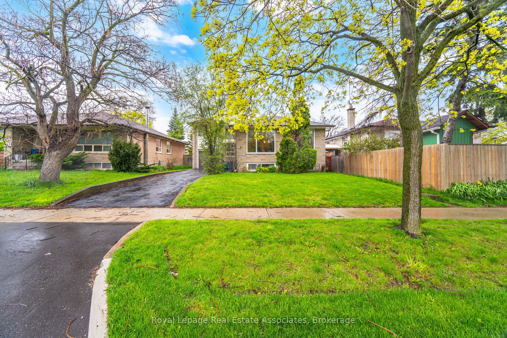 Additional image 4 of 193 Kingsview Boulevard, Toronto, ON, M9R 1V7