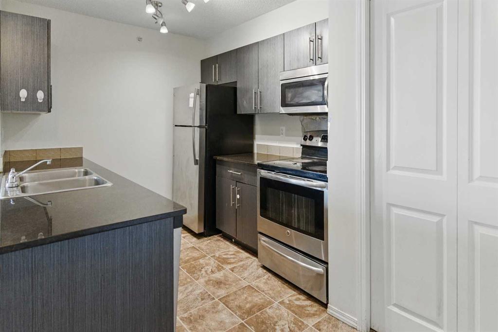 Additional image 5 of 409-15 Saddlestone Way NE, Calgary, AB, T3J 0S3