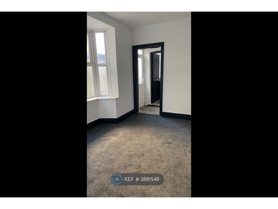 Additional image 5 of 4 bed terraced house to rentTasburgh, Grimsby DN32