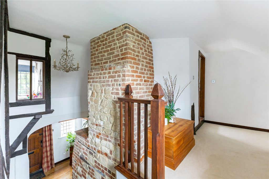 Additional image 19 of 5 bed detached house for saleChurch Road, Barton-Le-Clay, Bedford, Bedfordshire MK45