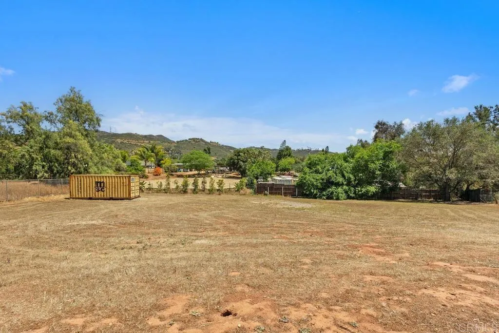 Additional image 38 of 2194 Foothill Drive, Vista, CA 92084