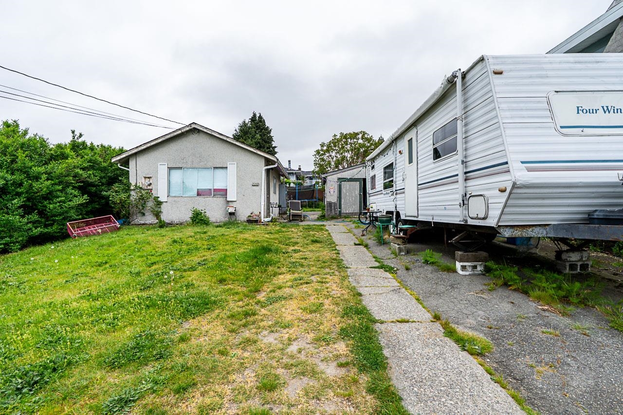 Additional image 4 of 2233 Edinburgh Street, New Westminster, BC, V3M 2Y2