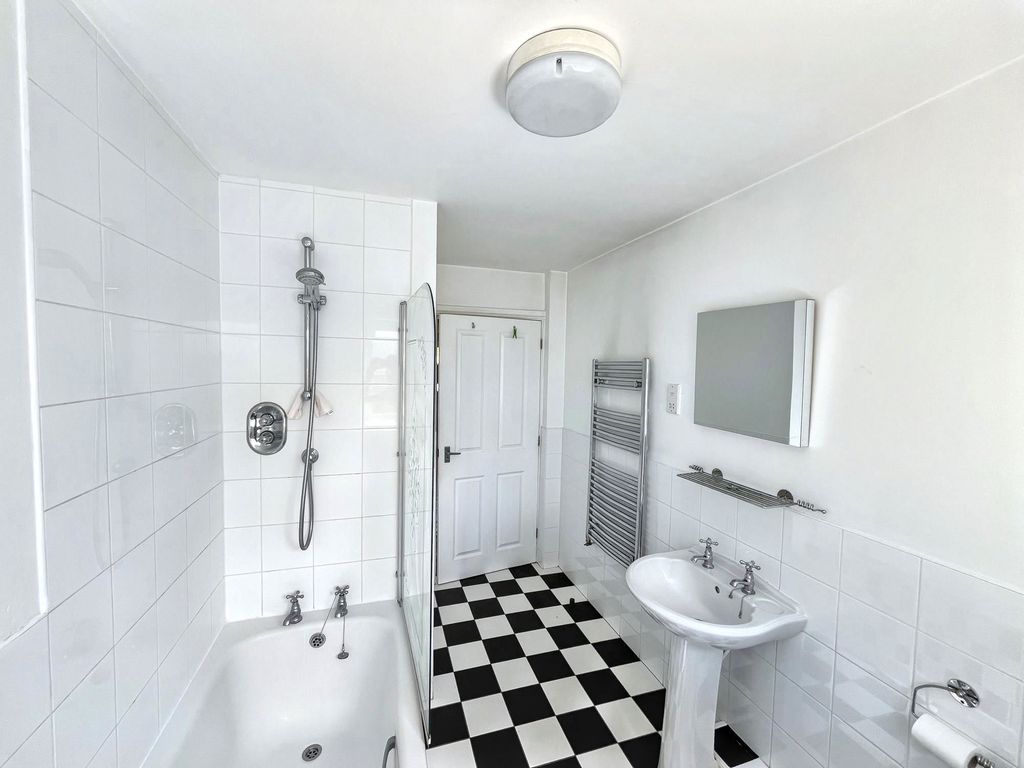 Additional image 7 of 2 bed flat to rentCastle View, Horsley, Newcastle Upon Tyne NE15