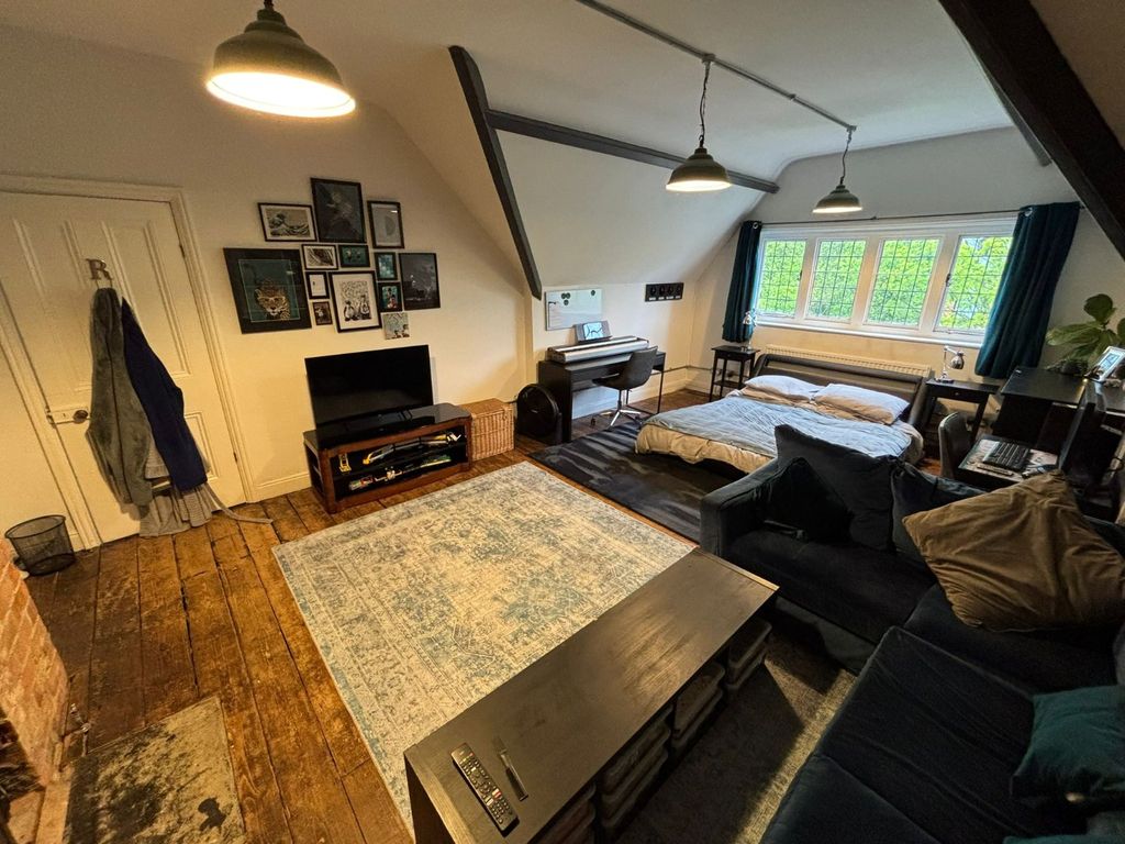 Additional image 26 of 5 bed terraced house to rentWestbourne Avenue, Princes Avenue, Hull, East Riding Of Yorkshi HU5