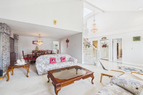 Additional image 8 of 7969 Macpherson Avenue, Burnaby, BC, V5J 4P4